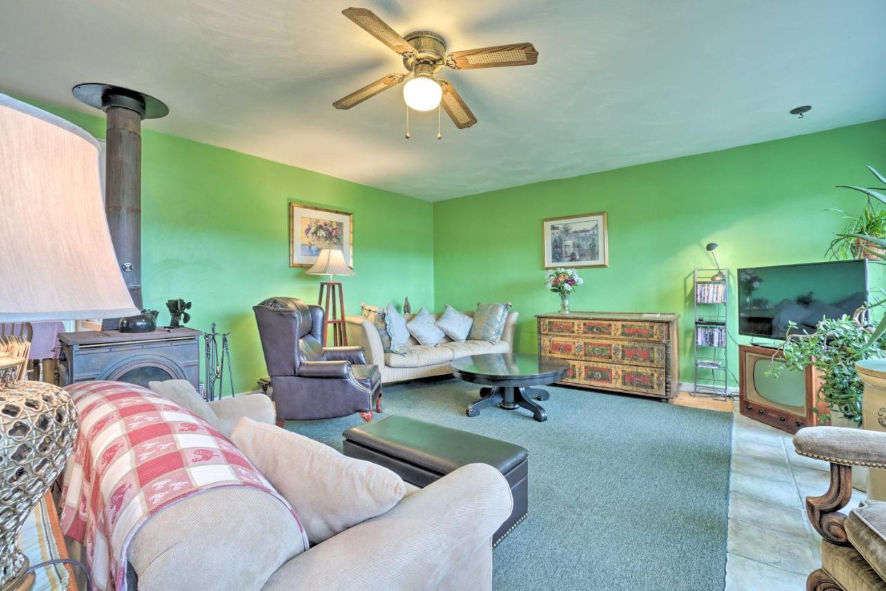 Holiday home Vintage About 2 Half Mi To Mount Pleasant Cambridge Springs